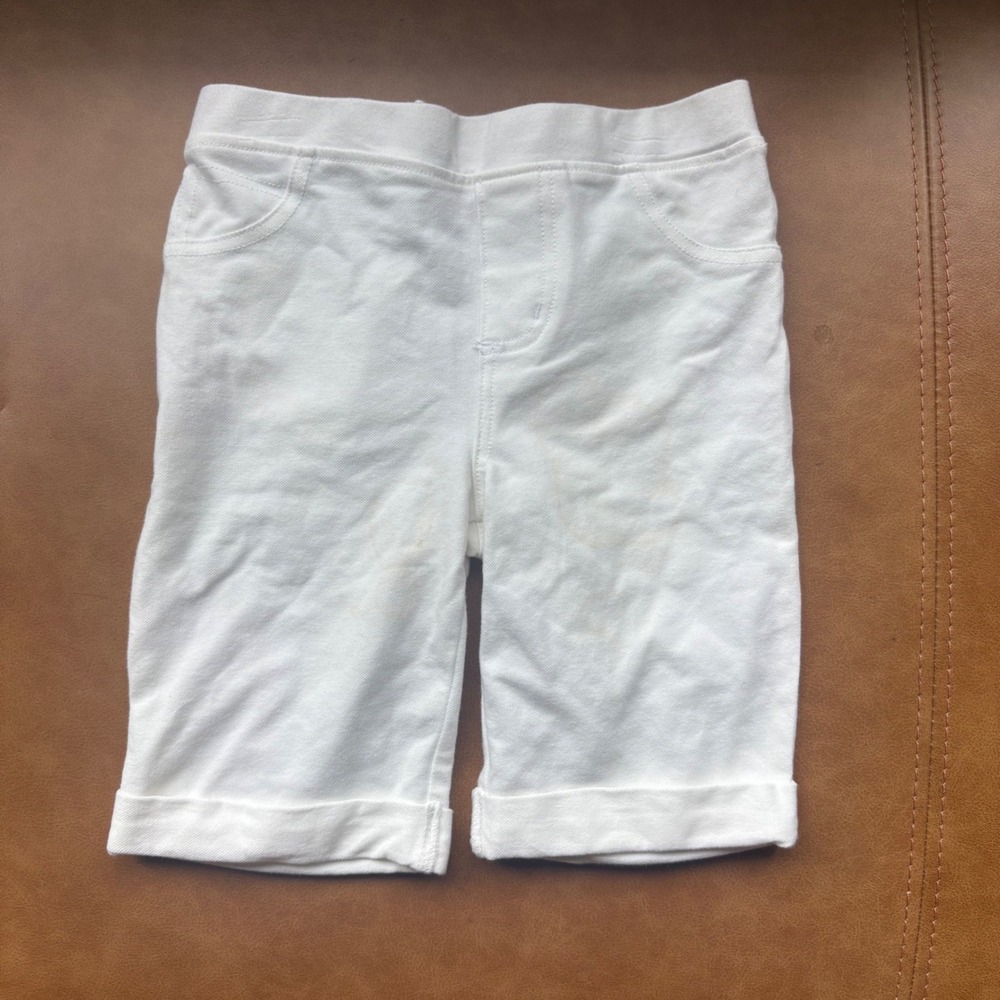 Kidtopia Girls White Pull On Denim Shorts Size M 6 Elastic Waist Cuffed Hem